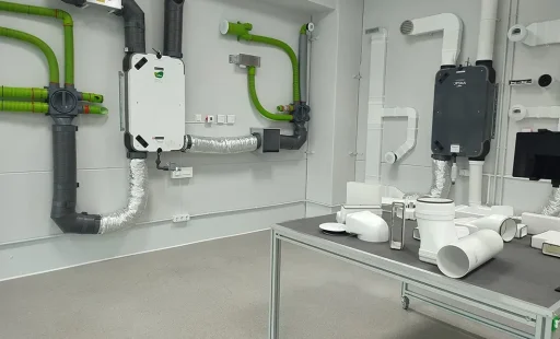 Humiclima visita el Centro de Innovación de Siber